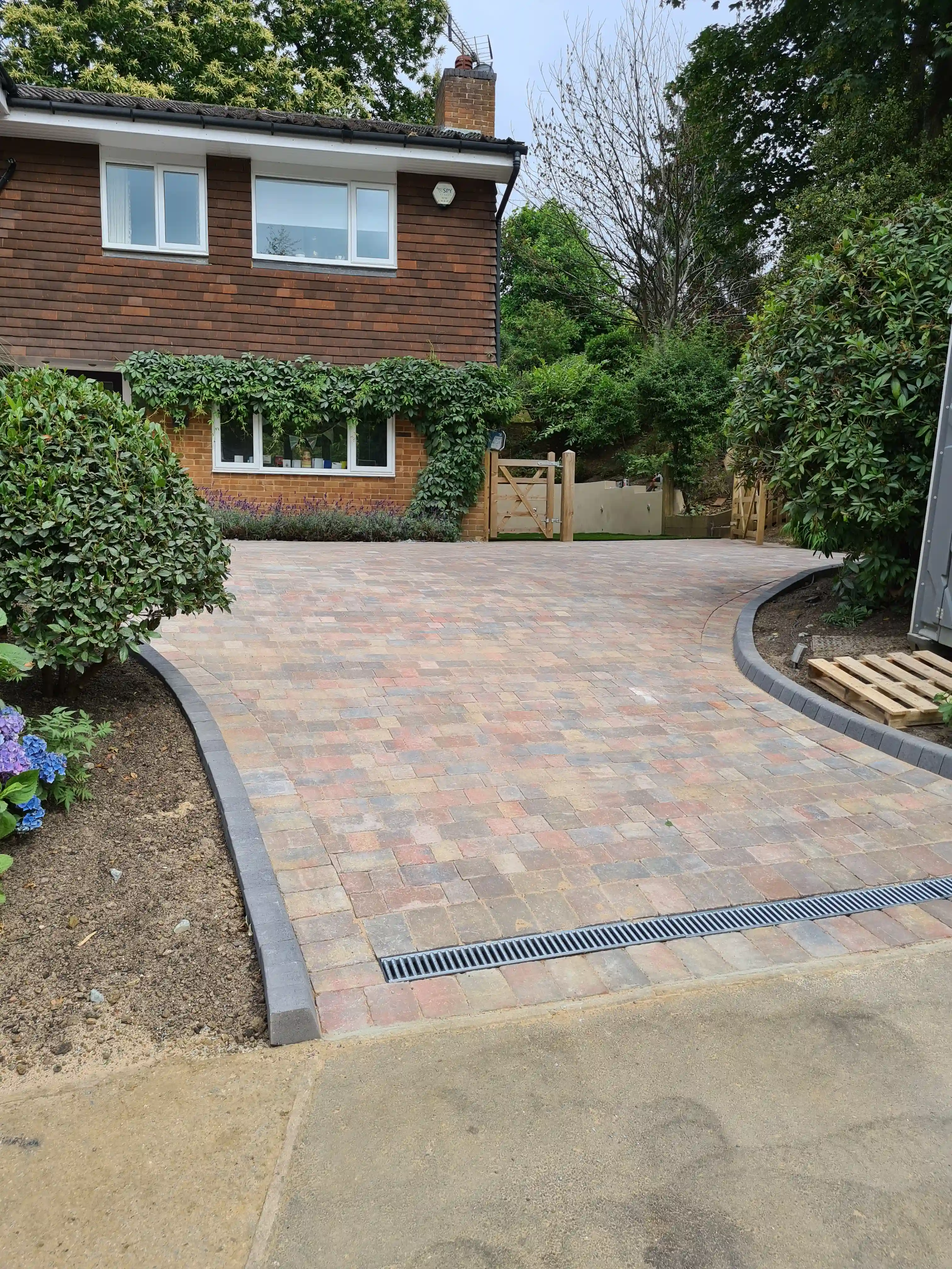 Paving & Driveways